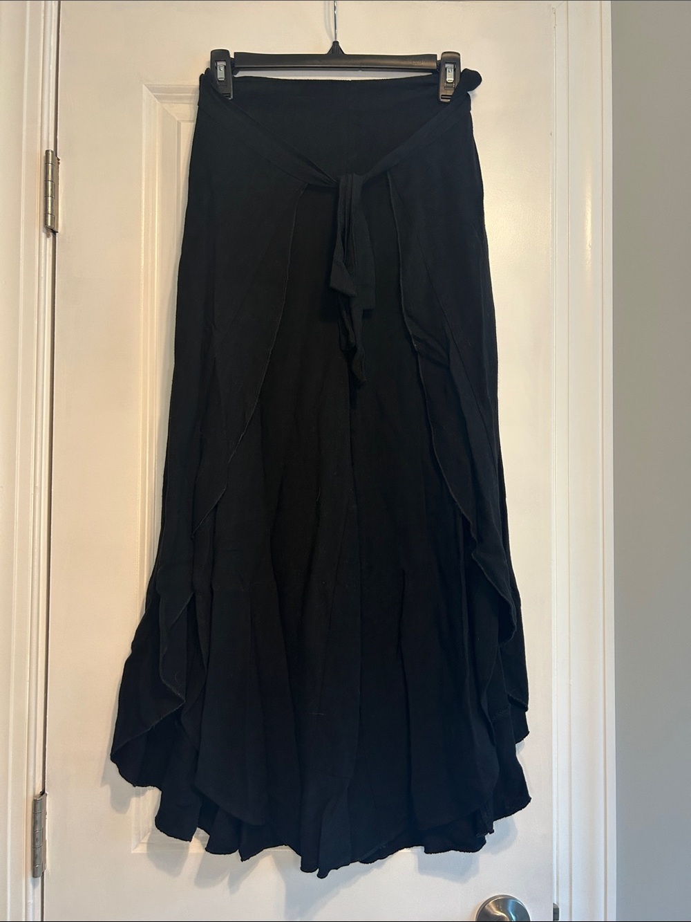 Umgee Black Ruffled Tie-Waist Pants